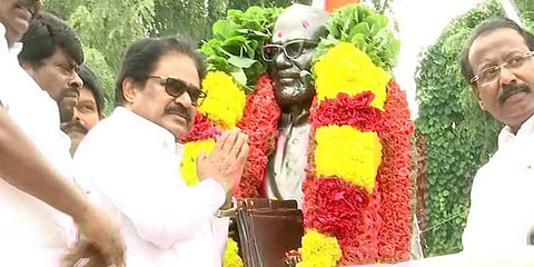 ஆதித்தனாரின் 113வது பிறந்த நாள் : தலைவர்கள் மலர்தூவி மரியாதை