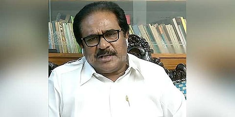 ஜெயலலிதாவை வெளிநாட்டுக்கு அழைத்துச் செல்லாதது ஏன்?: திருநாவுக்கரசர்