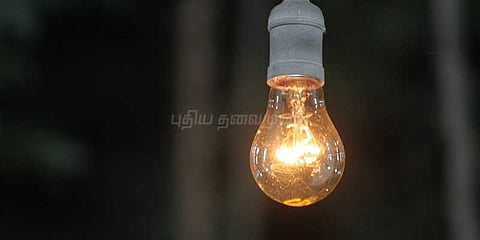 70 ஆண்டுகளுக்கு பிறகு மின்சாரத்தை கண்ட இந்திய கிராமம்