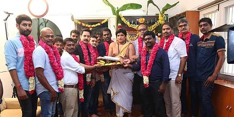 முதன்முறையாக காக்கிச் சட்டையில் பரத்