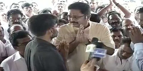 திருமா உடன் அரசியல் கூட்டணியா?: தினகரன் விளக்கம்