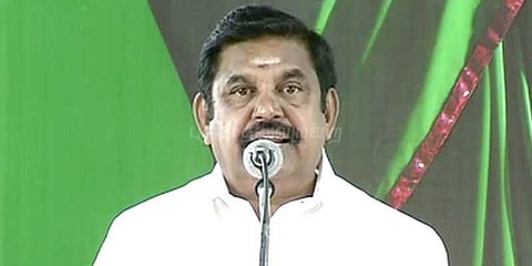 நெசவாளர்களின் வாழ்க்கை சிறக்க கதர் அணிந்திடுவோம்: எடப்பாடி பழனிசாமி