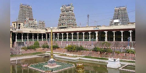 இந்தியாவிலேயே தூய்மையான கோவில் மதுரை மீனாட்சி அம்மன் கோவில்