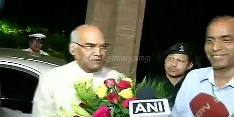 தூய்மையைப் பராமரிக்க பணிபுரிய வேண்டும்: குடியரசுத் தலைவர் காந்தி ஜெயந்தி வாழ்த்து