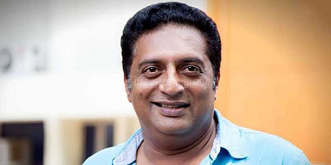 மோடி என்னைவிட சிறந்த நடிகர்: பிரகாஷ் ராஜ் தாக்கு