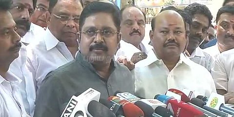 சசிகலா பரோலில் வருவார்: தினகரன் பேட்டி