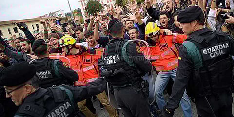 கேட்டலோனியா தனிநாடு கோரிக்கை: ஸ்பெயினில் நடப்பது என்ன?