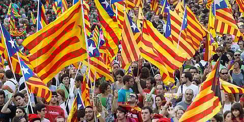 ஸ்பெயினிடம் இருந்து பிரியத் துடிக்கும் கேட்டலோனியாவின் விடுதலைப் போராட்ட வரலாறு