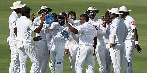 ஹெராத் சுழலில் சிக்கி வீழ்ந்தது பாகிஸ்தான் அணி