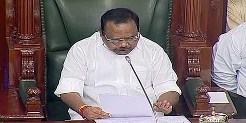 18 எம்எல்ஏக்கள் தகுதி நீக்கம்: சபாநாயகர் தரப்பில் பதில் மனு தாக்கல்