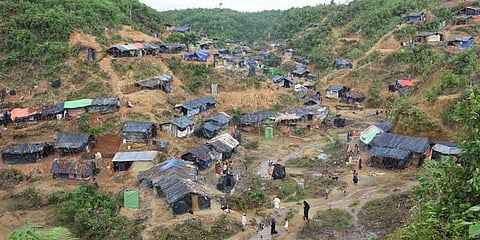 வீடுகள் கொளுத்தப்பட்டதா? மியான்மர் எல்லையில் புகை மண்டலம்