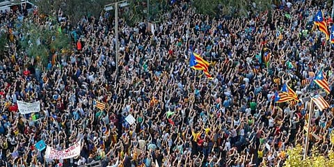 தனிநாடு கோரி ஸ்பெயினில் முழு அடைப்பு