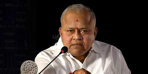 ராதாரவி,சரத்குமார் மீது நில அபகரிப்பு புகார்