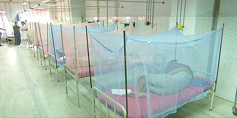 காய்ச்சல் பாதிப்பு தமிழகம் முழுவதும் ஒரே நாளில் 16 பலி