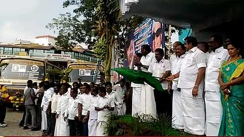 புதிய பேருந்து சேவை: முதலமைச்சர் தொடங்கி வைத்தார்