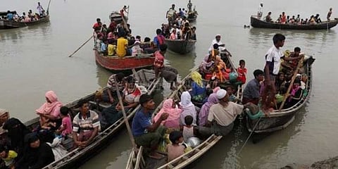 ரோஹிங்ய இஸ்லாமியர்கள் சென்ற படகு மூழ்கி 12 பேர் பலி