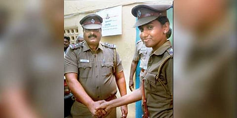 பாகுபாடின்றி நடவடிக்கை எடுப்பேன்: திருநங்கை எஸ்.ஐ. உறுதி!