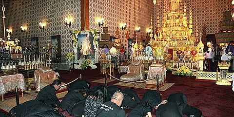 தாய்லாந்து மன்னரின் இறுதிச் சடங்கிற்கு பிரம்மாண்ட ஏற்பாடுகள்