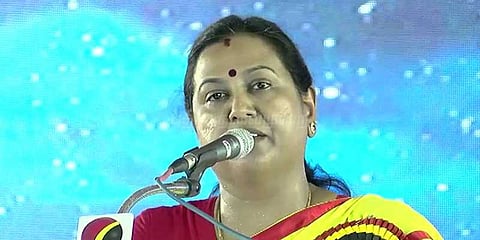 நோயாளிகளை சந்திக்க பிரேமலதாவுக்கு அனுமதி மறுப்பு