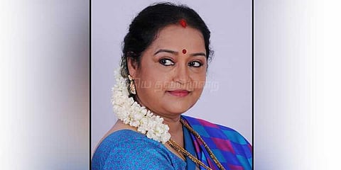 மீண்டும் மேக்கப் போடுகிறார் ’நல்லெண்ணெய்’ சித்ரா