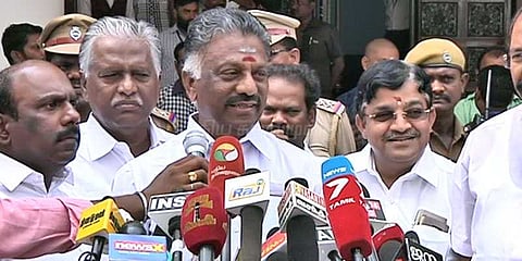 எடப்பாடி பழனிசாமியுடன் கருத்து வேறுபாடா?: பன்னீர்செல்வம் விளக்கம்