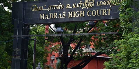 நீர்நிலைகளை பாதுகாக்கும் வழக்கு: 13 மாவட்ட ஆட்சியர்கள் நீதிமன்றத்தில் ஆஜர்