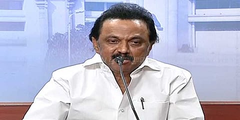 உள்ளாட்சி துறை அமைச்சர் மீது ஸ்டாலின் குற்றச்சாட்டு