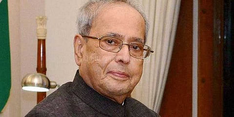 இந்தி தெரியாதவர் யாரும் பிரதமராக முடியாது: பிரணாப் முகர்ஜி