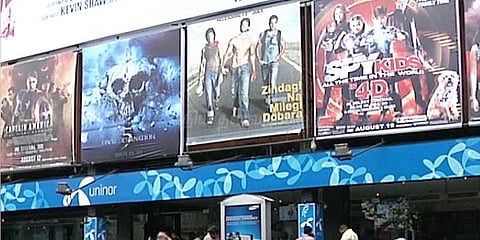 உயர்த்தப்பட்ட திரையரங்கு கட்டணம்: அரசாணை வெளியீடு