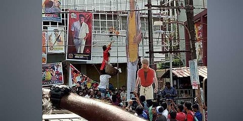 வைரலாகும் விஜய்யின் பெண் ரசிகை புகைப்படம்