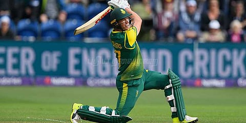 14 வது முறையாக முதலிடத்தில் டிவில்லியர்ஸ்