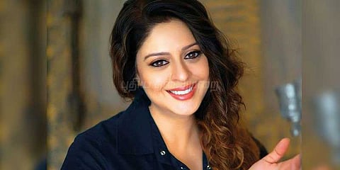 நடிகர்களை மிரட்டும் பணியில் பாஜக இறங்கியுள்ளது: நக்மா