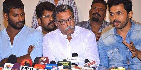 மெர்சல் படக் காட்சிகளை யாருக்காகவும் நீக்கக் கூடாது: நடிகர் சங்கம்