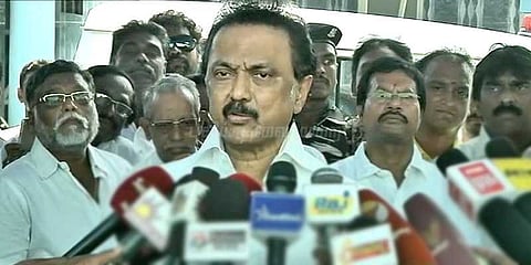 ஆர்.கே. நகரில் அதிமுக சார்பாக 40,000 போலி வாக்காளர்கள்: மு.க.ஸ்டாலின் குற்றச்சாட்டு