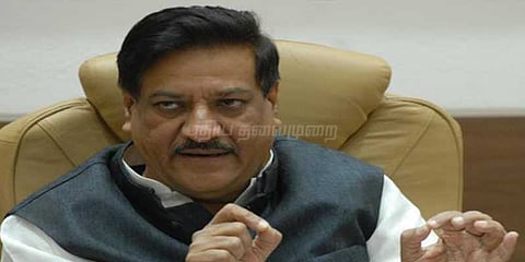 பணமதிப்பு நீக்கம், ஜிஎஸ்டி பொருளாதாரத்தின் மீதான தாக்குதல்: முன்னாள் முதல்வர்