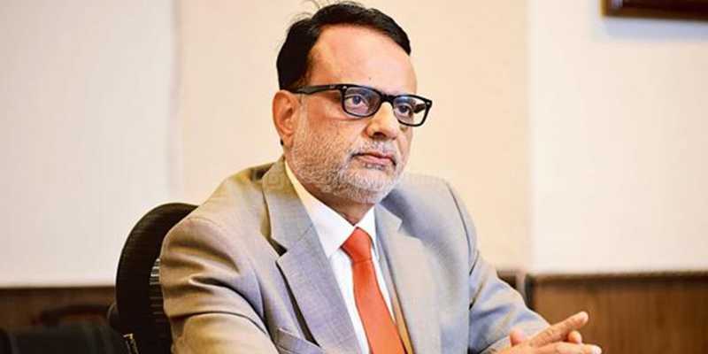 ஜிஎஸ்டி விகிதங்களில் மறுபரிசீலனை அவசியம்: ஹஸ்முக் ஆதியா