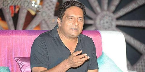 தாஜ் மஹாலை எப்போது இடிக்கப்போகிறீர்கள்?: பிரகாஷ் ராஜ்