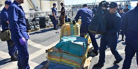 2 டன் போதைப் பொருள் பறிமுதல்: அமெரிக்க கடற்படை அதிரடி நடவடிக்கை