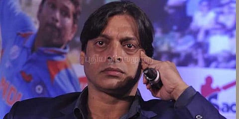 அக்தரை ட்விட்டரில் வறுத்தெடுத்த இந்திய ரசிகர்கள்..!