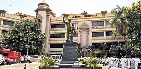 பேனர் குறித்த நீதிமன்ற தீர்ப்புக்கு திமுக வரவேற்பா?