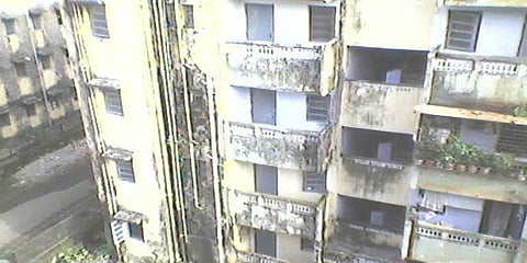 அரசுக் குடியிருப்புகளை வாடகைக்கு விட்ட ஊழியர்கள் மீது சிபிஐ வழக்கு