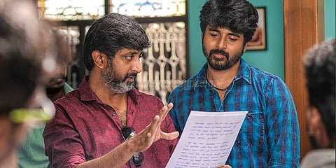 ’வேலைக்காரன்’ ரஜினி டைட்டில் எதற்கு? :இயக்குநர் மோகன் ராஜா சிறப்பு பேட்டி