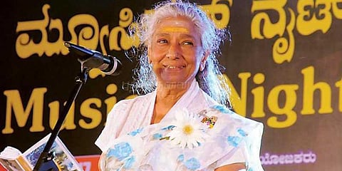 இந்தக் குயில் இனி கச்சேரியிலும் பாடாது: எஸ்.ஜானகி முடிவு