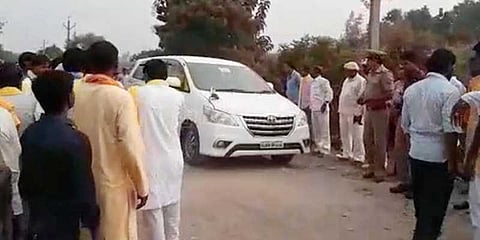 உ.பி. அமைச்சரின் பாதுகாப்பு கார் மோதி சிறுவன் உயிரிழப்பு