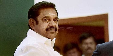 முதலமைச்சர் பழனிசாமி சென்றபோது லிப்டில் கோளாறு..!