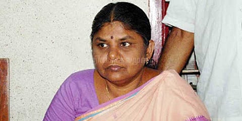 வங்கிகள் ஏழை மக்களுக்கு கடன் வழங்க வேண்டும்: பாலபாரதி வலியுறுத்தல்