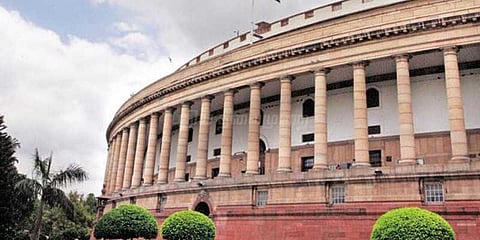 கல்விக்கடனை செலுத்தாத மாணவர்களுக்கு சிபில் சட்டத்தில் விலக்கு இல்லை: மத்திய அரசு