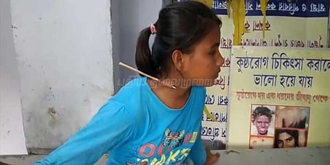 வில்வித்தை பயிற்சி: வீராங்கனையின் கழுத்தில் பாய்ந்தது அம்பு!