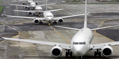 பராமரிப்புப் பணி: மூடப்படுகிறது டெல்லி ரன்வே !