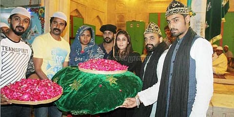 அஜ்மீர் தர்காவில் நடிகை நயன்தாரா வழிபாடு